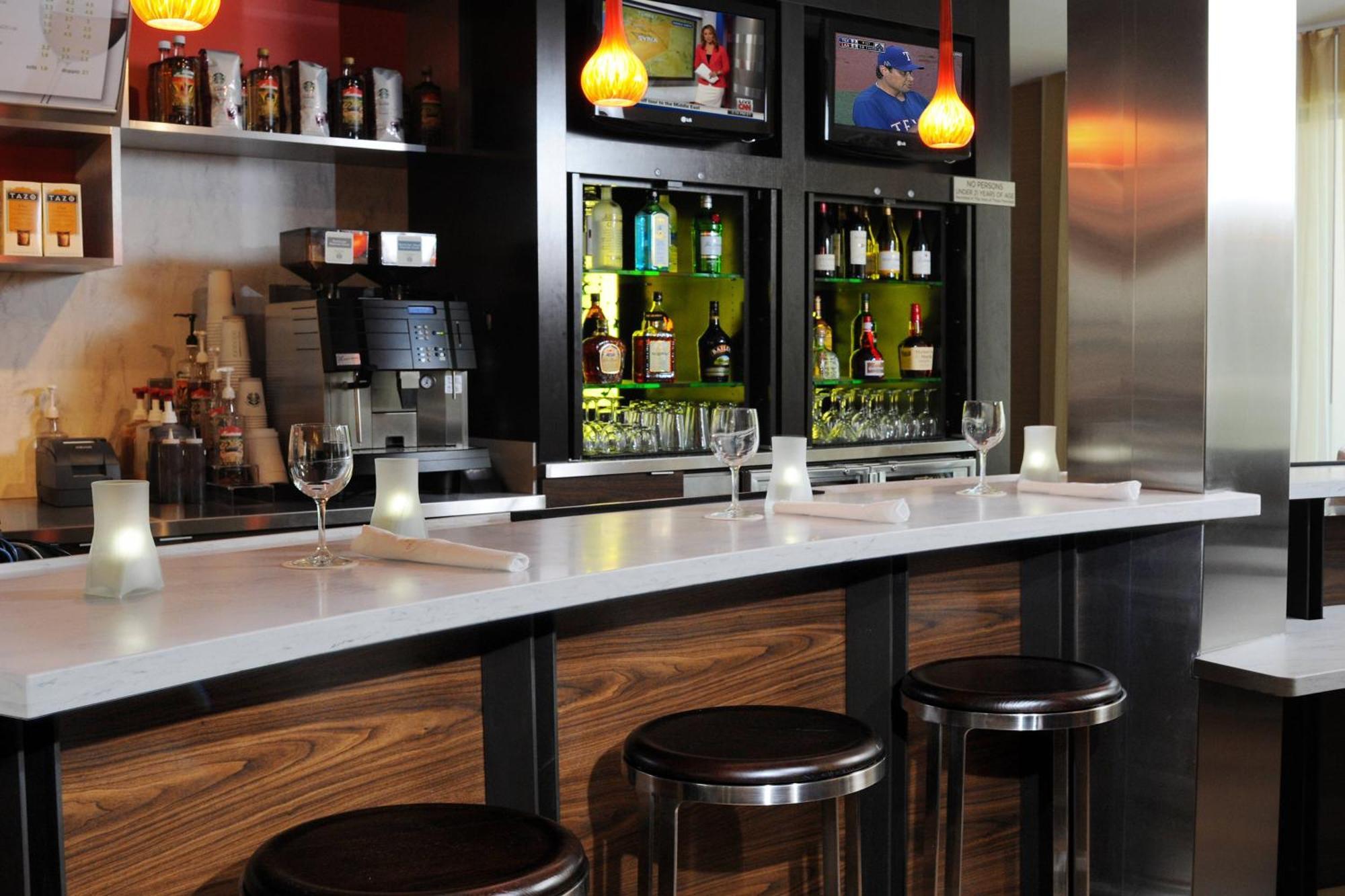 Courtyard By Marriott Oklahoma City Airport Zewnętrze zdjęcie