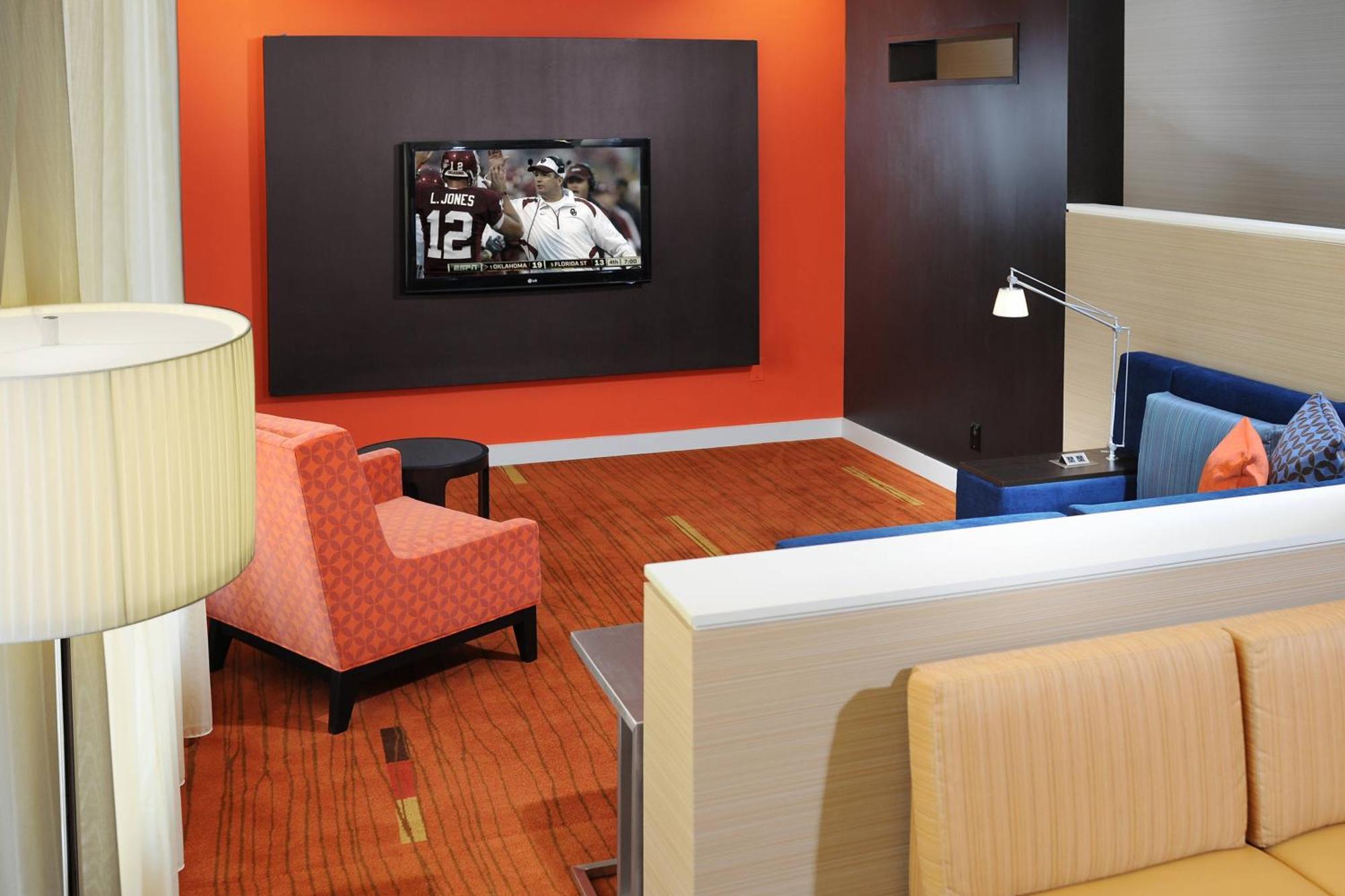 Courtyard By Marriott Oklahoma City Airport Zewnętrze zdjęcie