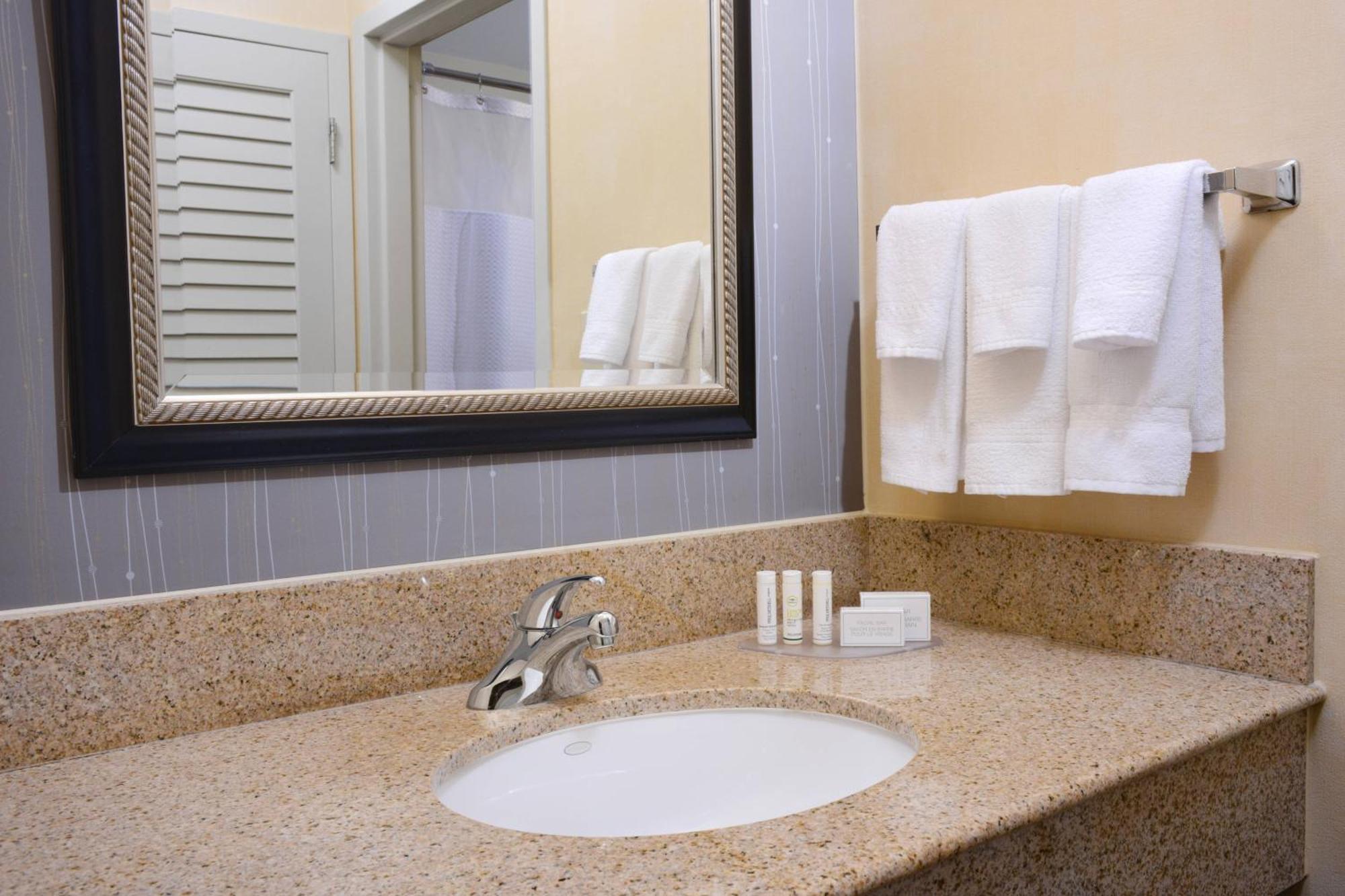 Courtyard By Marriott Oklahoma City Airport Zewnętrze zdjęcie