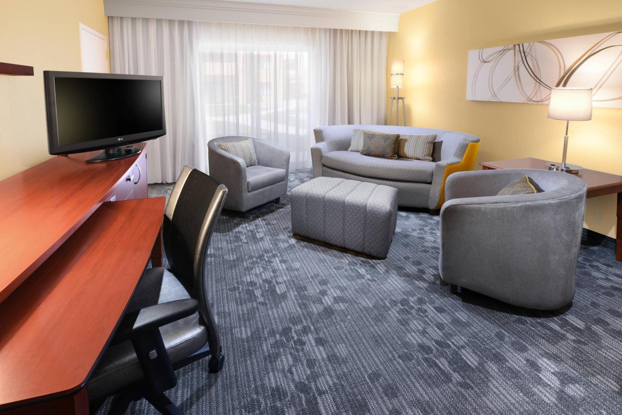 Courtyard By Marriott Oklahoma City Airport Zewnętrze zdjęcie