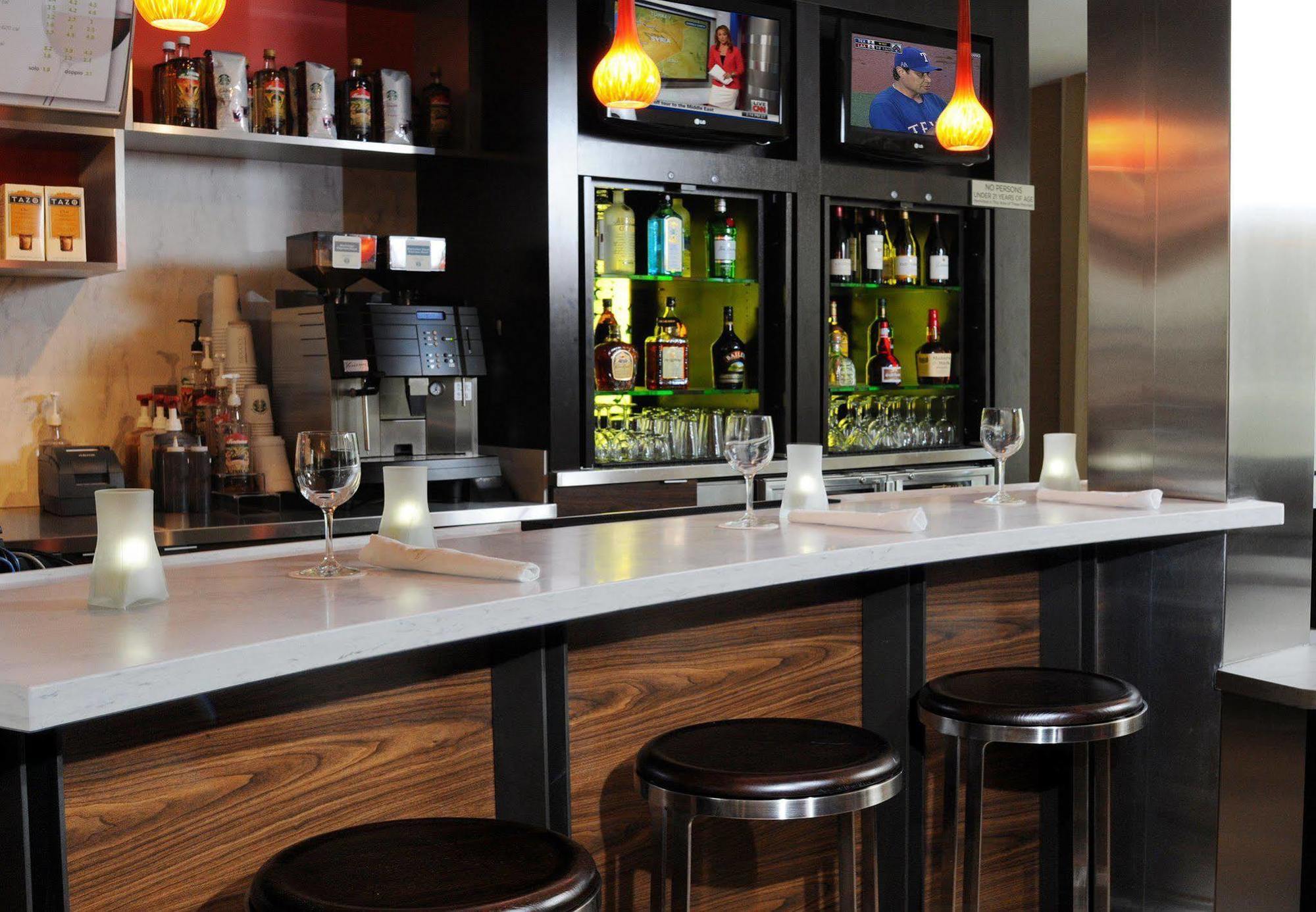 Courtyard By Marriott Oklahoma City Airport Zewnętrze zdjęcie
